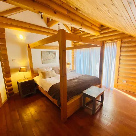 Villa The Pine Chalet *